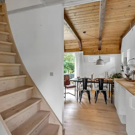 Feriehus Stunning In With Kitchen *